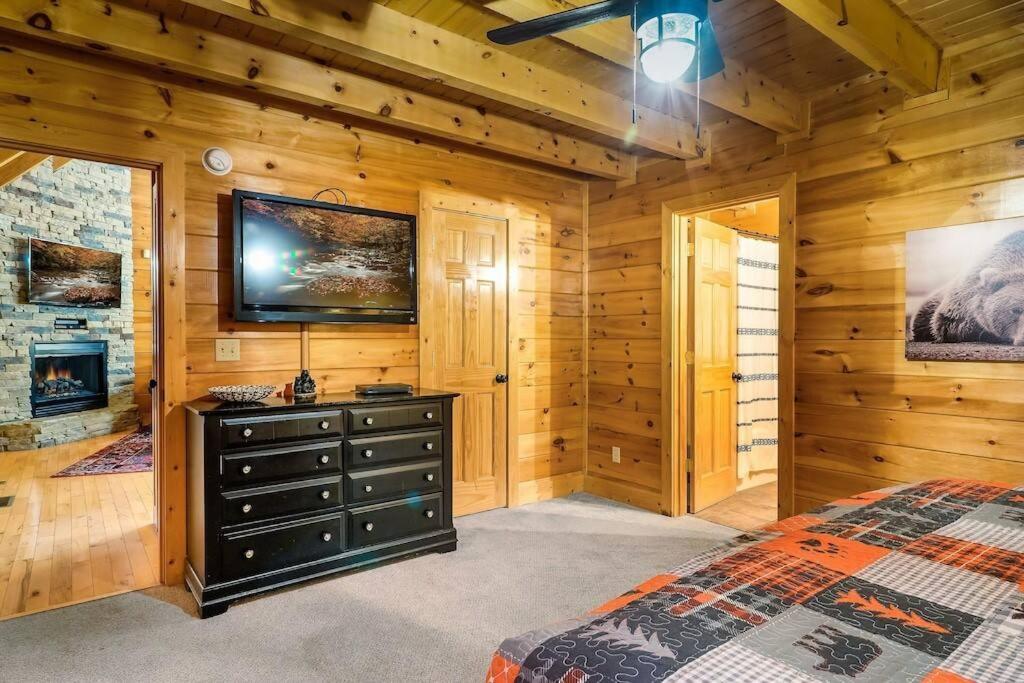 Cabin-N-Smokys! Indoor Resort Pool Views Hot Tub Game Room Sevierville Zewnętrze zdjęcie