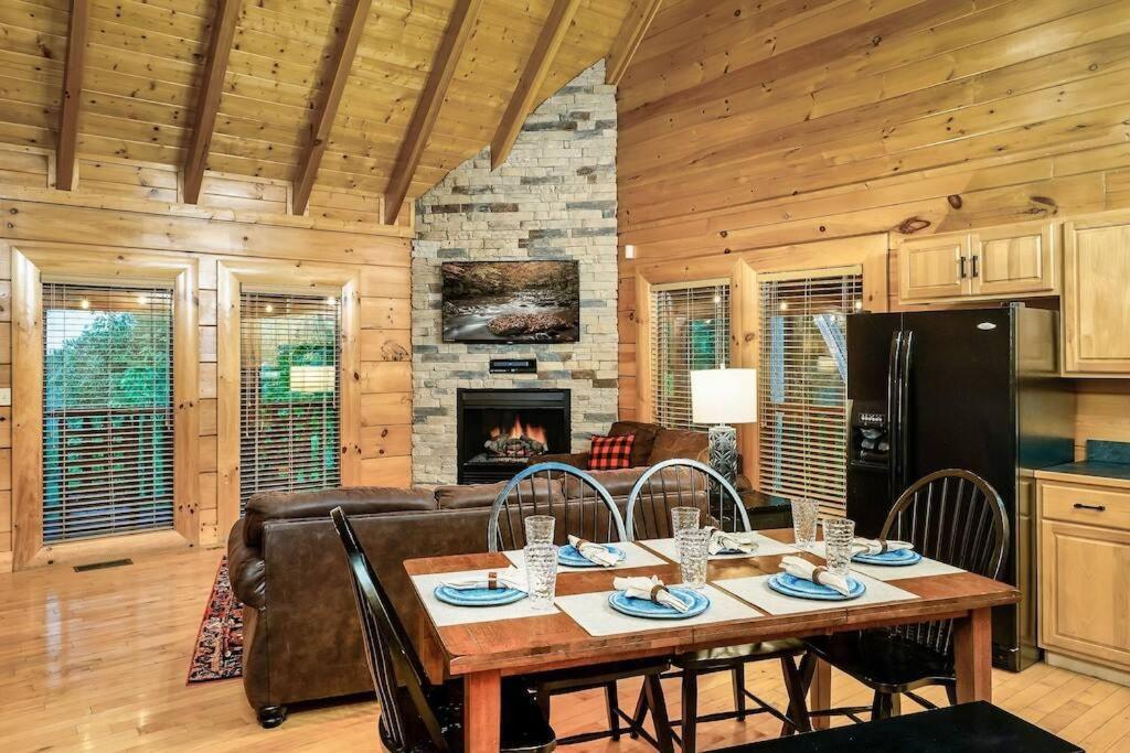 Cabin-N-Smokys! Indoor Resort Pool Views Hot Tub Game Room Sevierville Zewnętrze zdjęcie